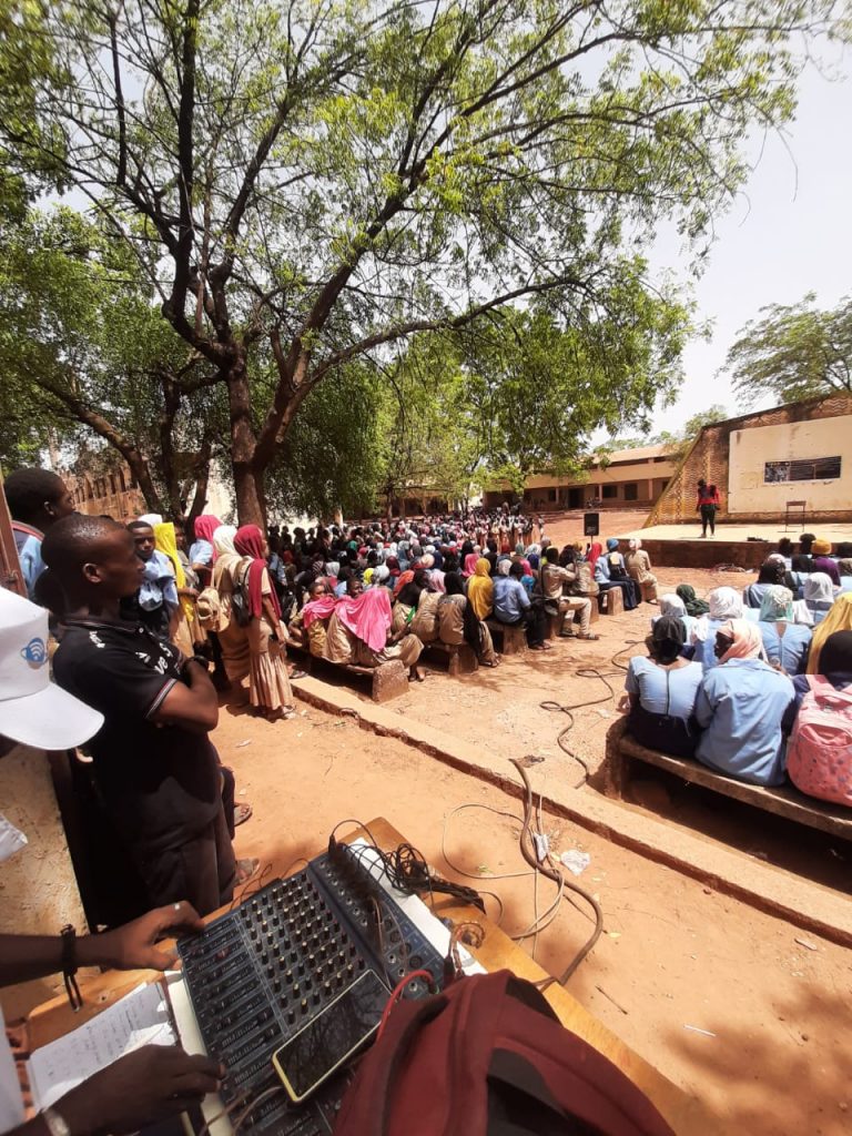 Yélé la lumière spectacle